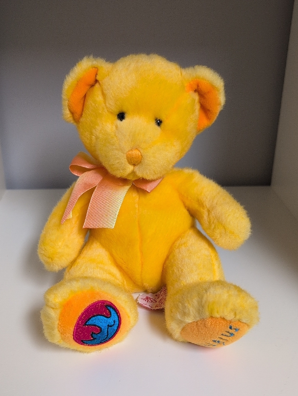 💜2/$20💜 Russ Berrie Aquarius Bear 9" Yellow Plush Bear Zodiac With Bow